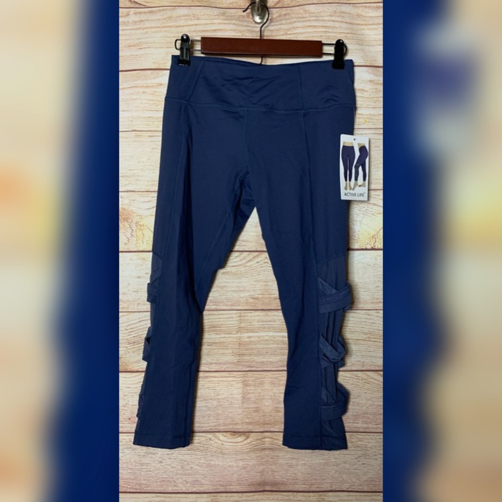 NWT Active Life   0426